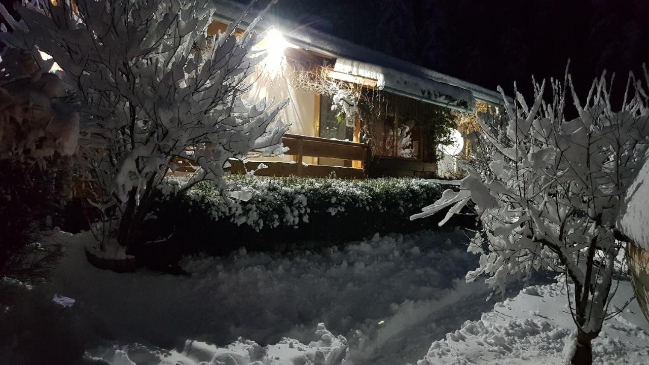 Villa Knusperhaeuschen Maria Nikoletta Witra Exterior foto