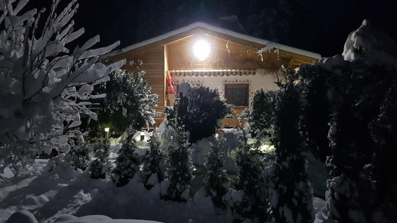 Villa Knusperhaeuschen Maria Nikoletta Witra Exterior foto